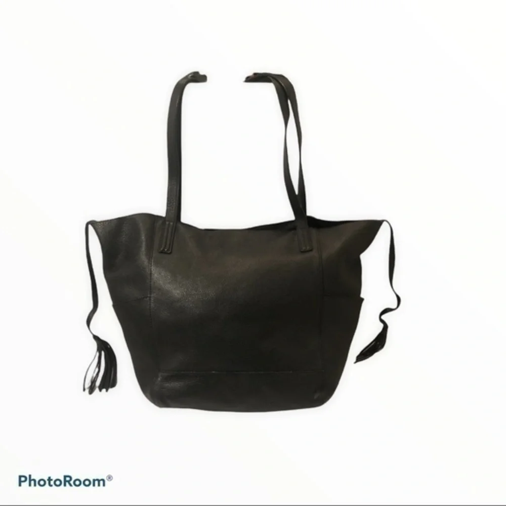 Michael kors black leather tassel tote bag